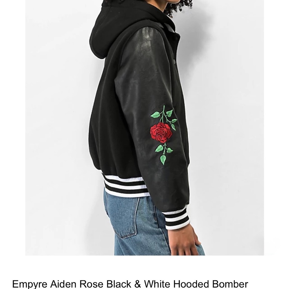 Empyre Aiden Rose Black & White Hooded Bomber Jacket Women’s Size S - Picture 4 of 4